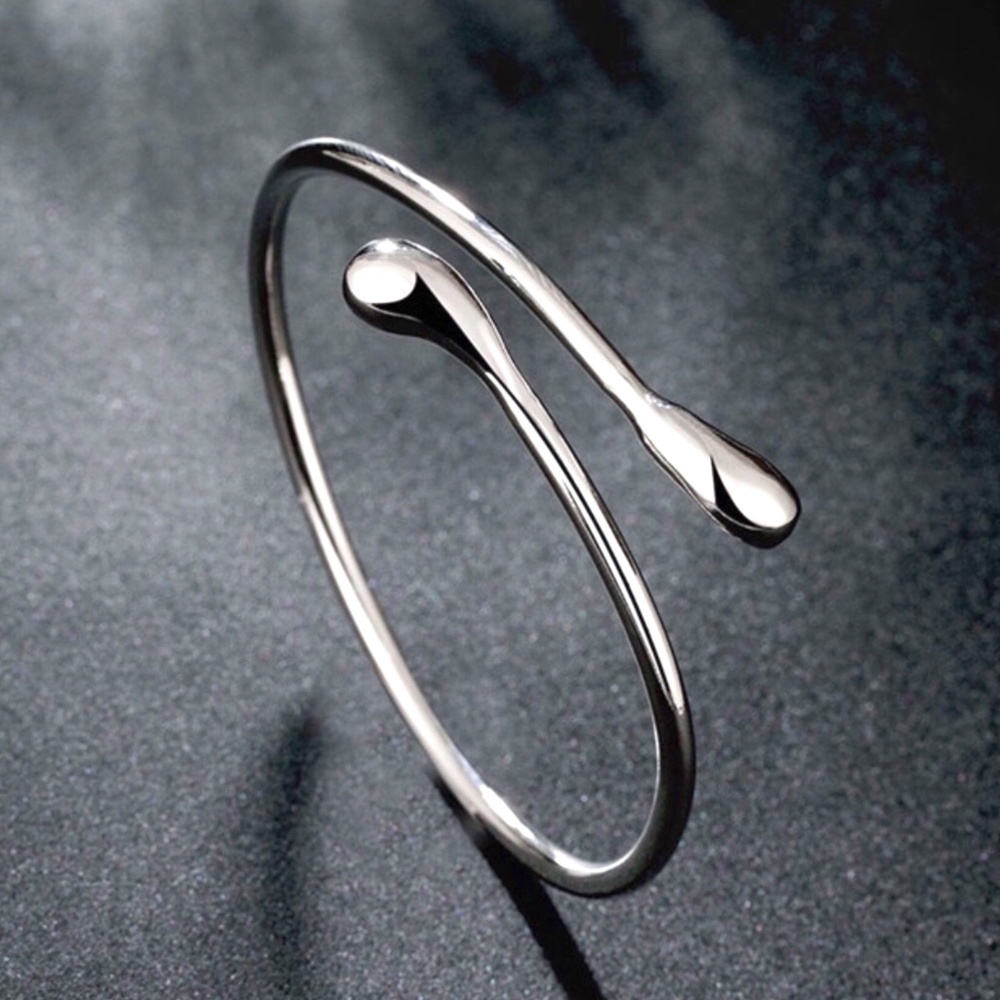 TEARDROP BANGLE-Sterling Silver Plating